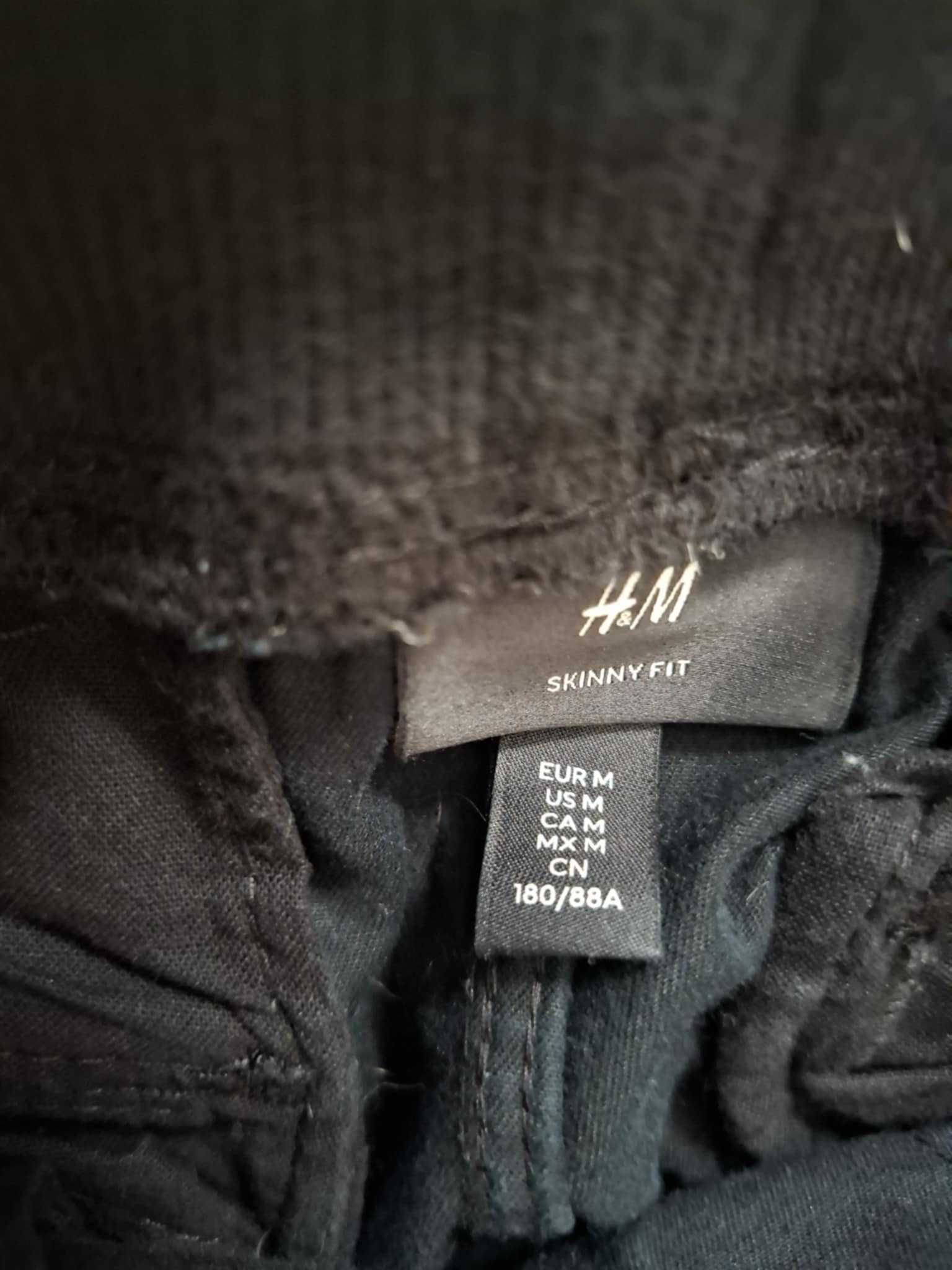 Czarne spodnie H&M