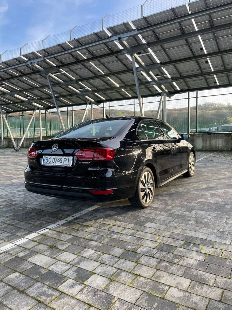 Volkswagen Jetta Hybrid 2014