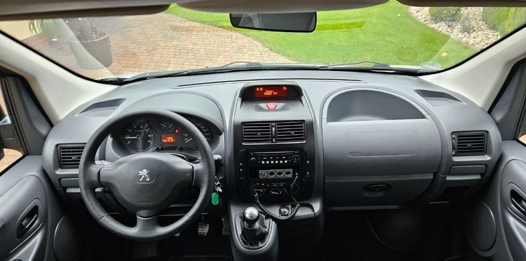 Продам  Peugeot Expert