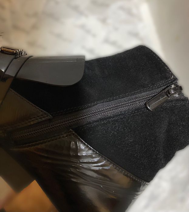 Черевики весняні Moschino