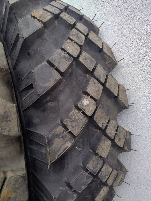 Резина колеса шини Урал МаЗ Камаз 14.00-20
