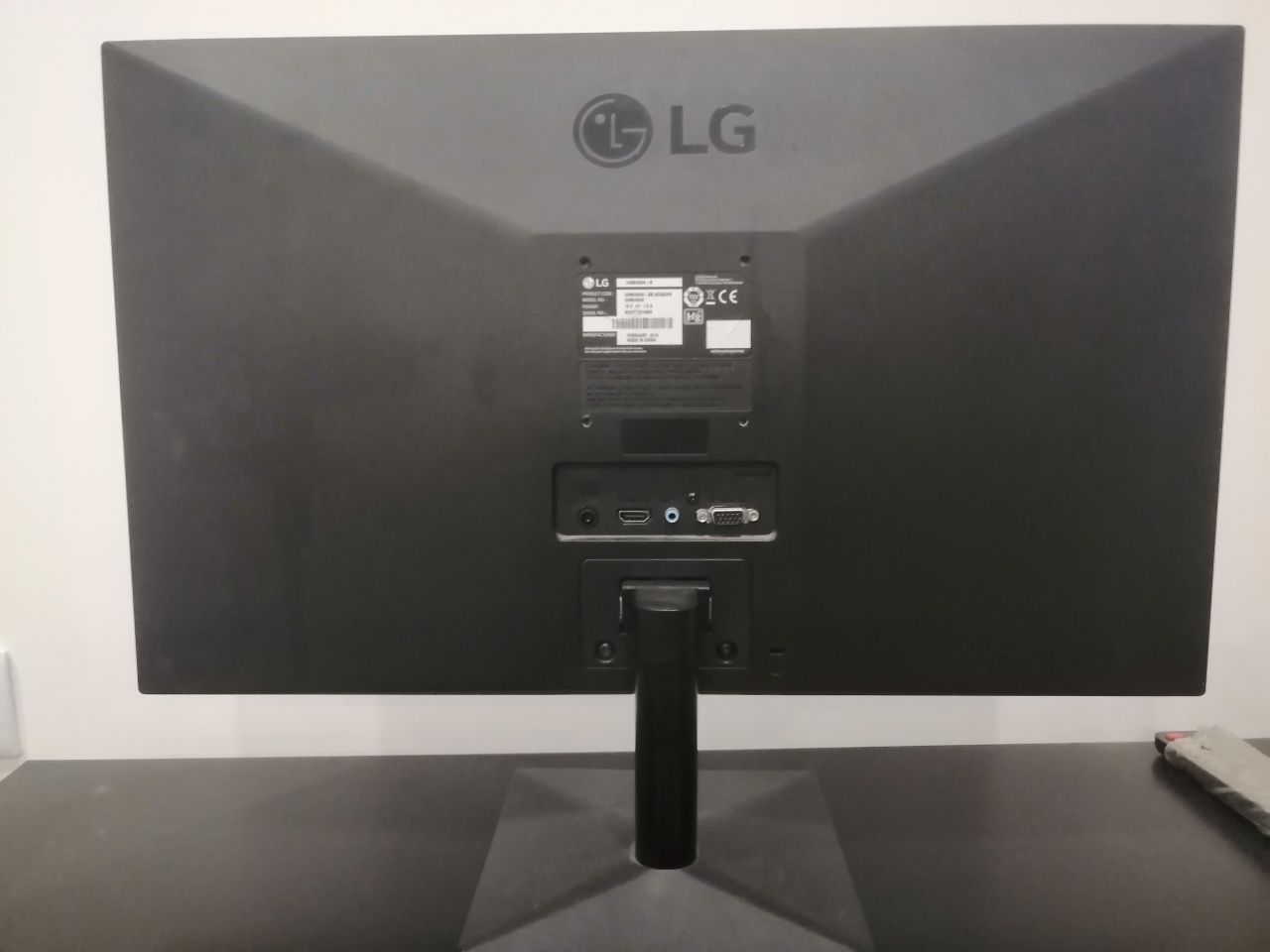 Monitor LG 75hz 24mk400H