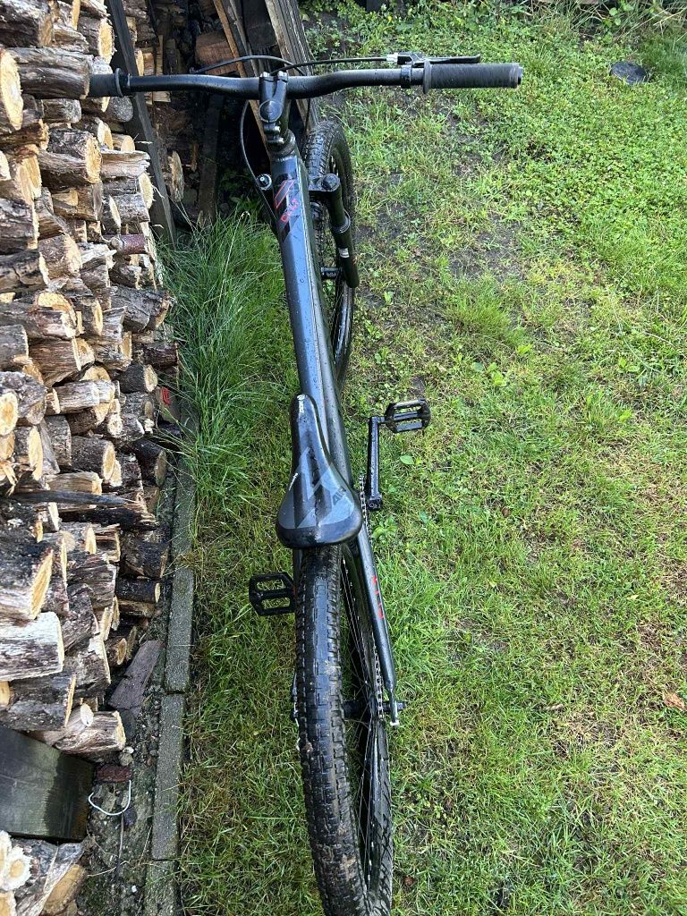 Rower wyczynowy dirt kands colt 2024