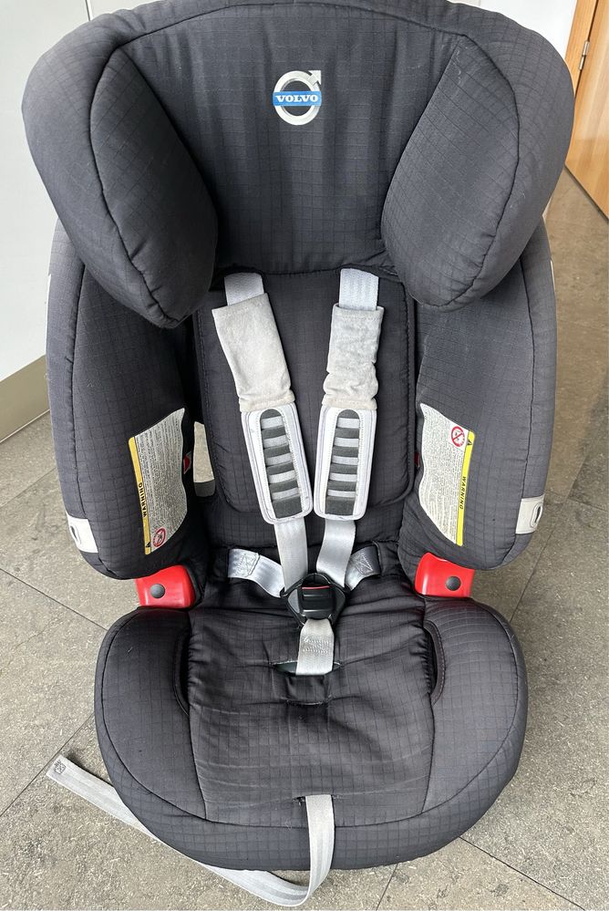 Cadeira auto bebe e criança Volvo