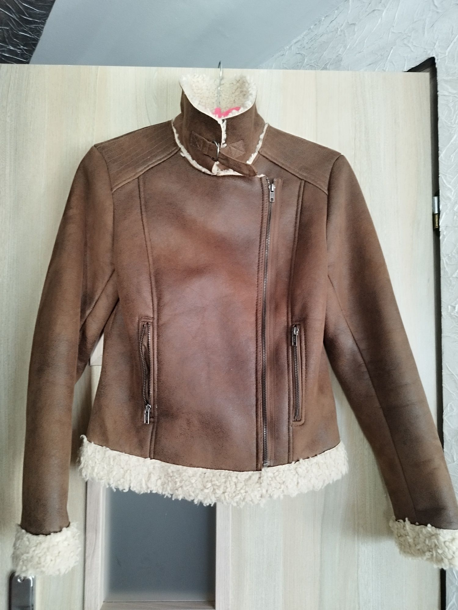 Kożuszek damski H&M