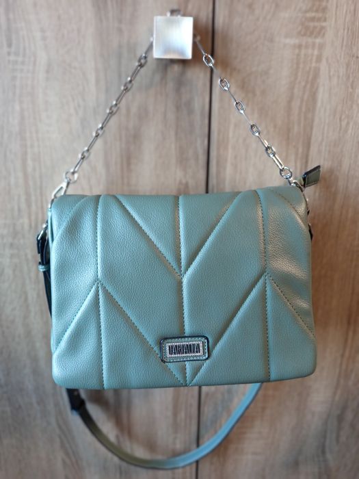 Жіноча сумочка митного  кольору кольору