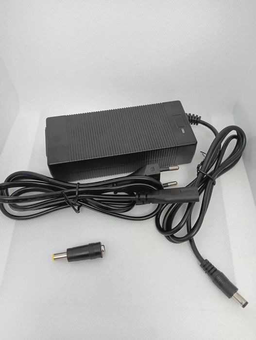 Zasilacz do hulajnogi elektrycznej TangsFire TS-84W-420200