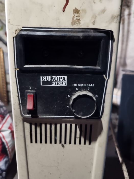 Grzejnik elektryczny olejowy