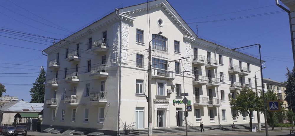 Здам офіс в центрі  вул. Полуботко