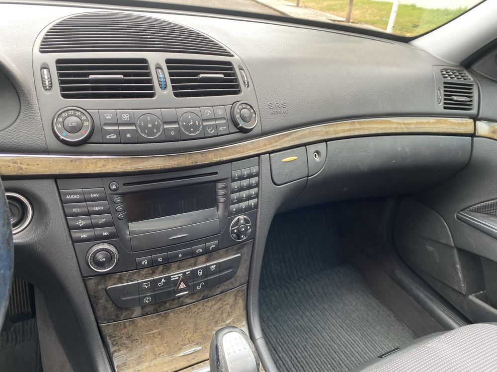 Mercedes E220 cdi avant- guard