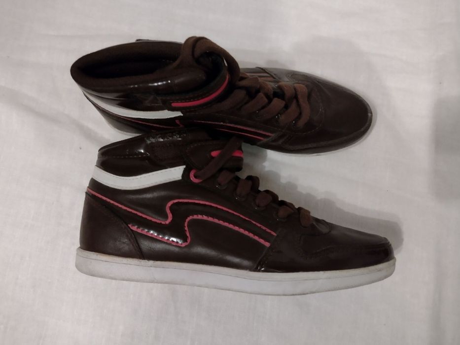 Кросівки жіночі Creeks (36)