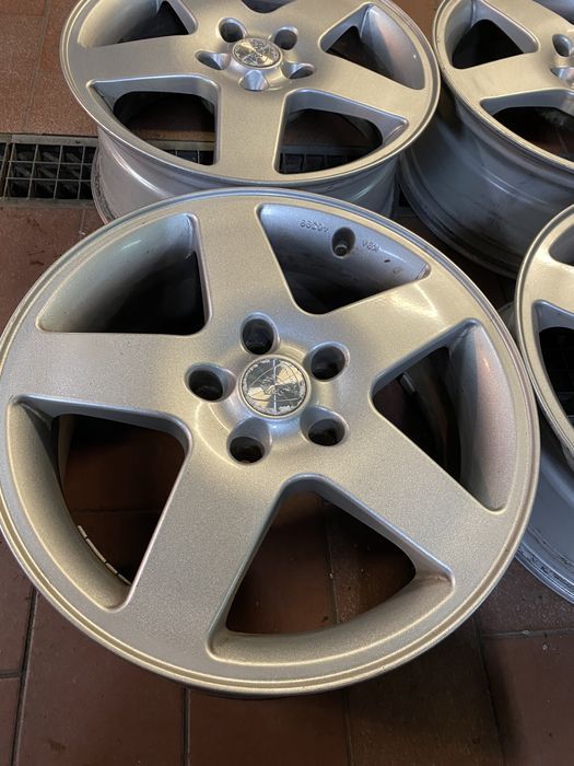 Alufelgi Opel insygnia 5x120 7 J X 17 ET 40 otwór 67.1