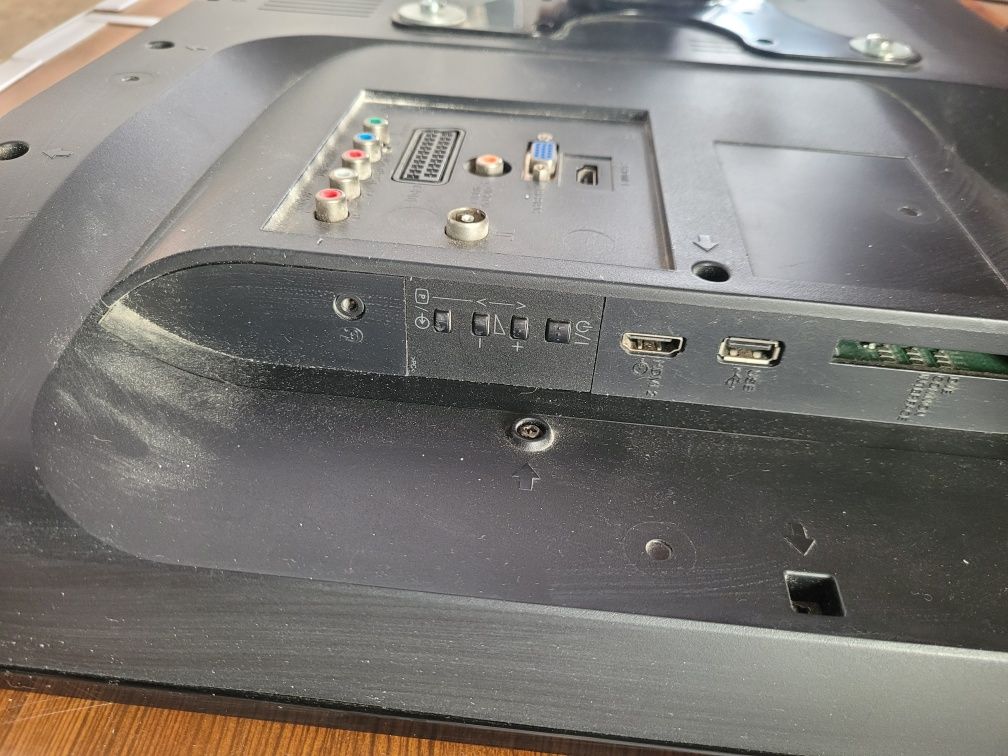 Sprzedam telewizor 32cale Toshiba