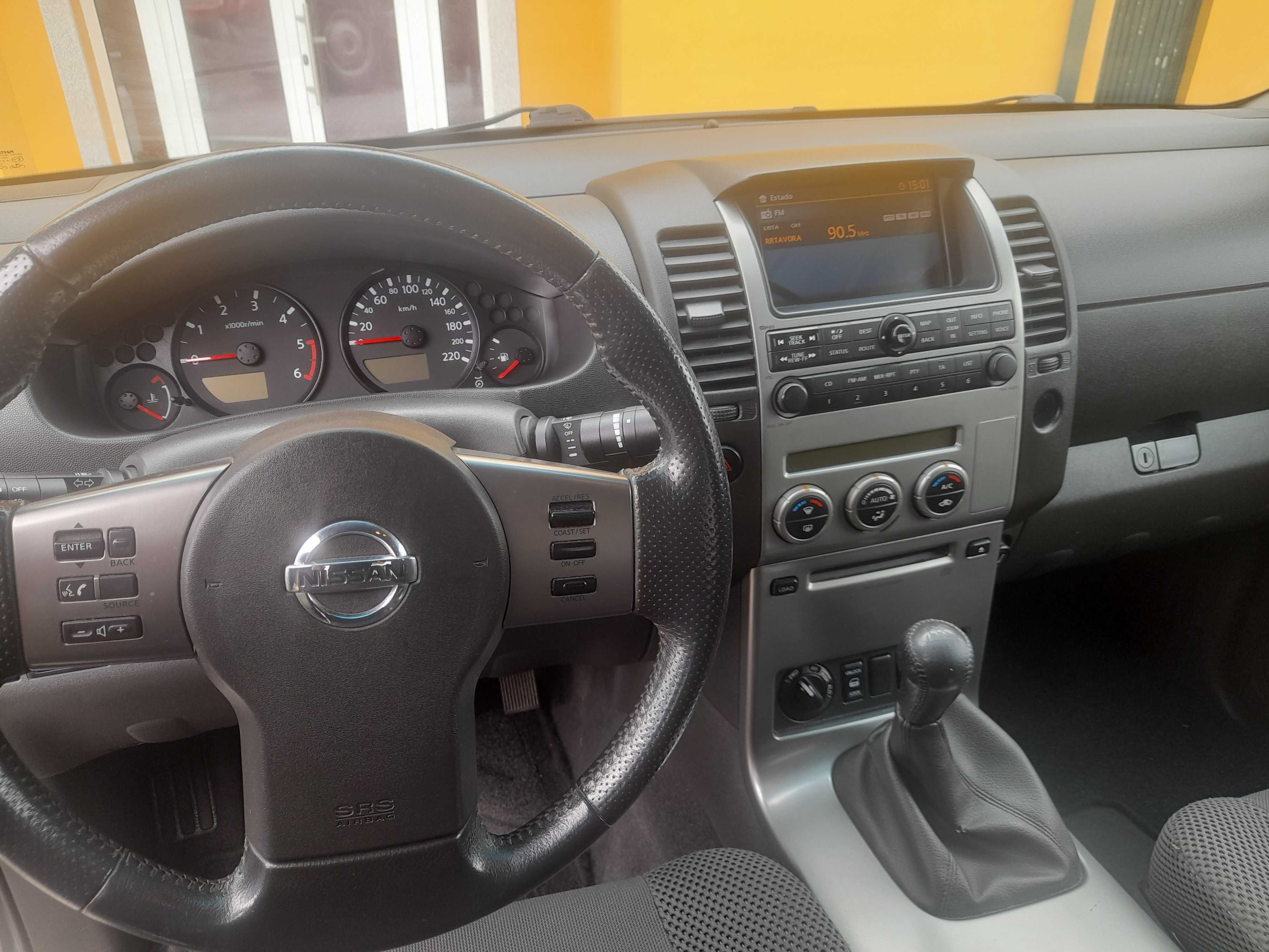 Nissan navara 2006