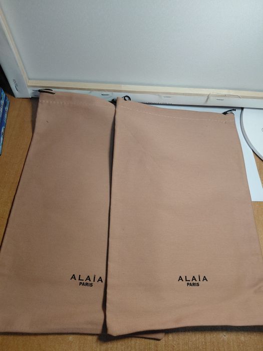 Коробка для обуви Alaïa
