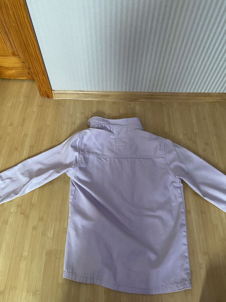 Джинсова куртка ніжно-фіолетового кольору