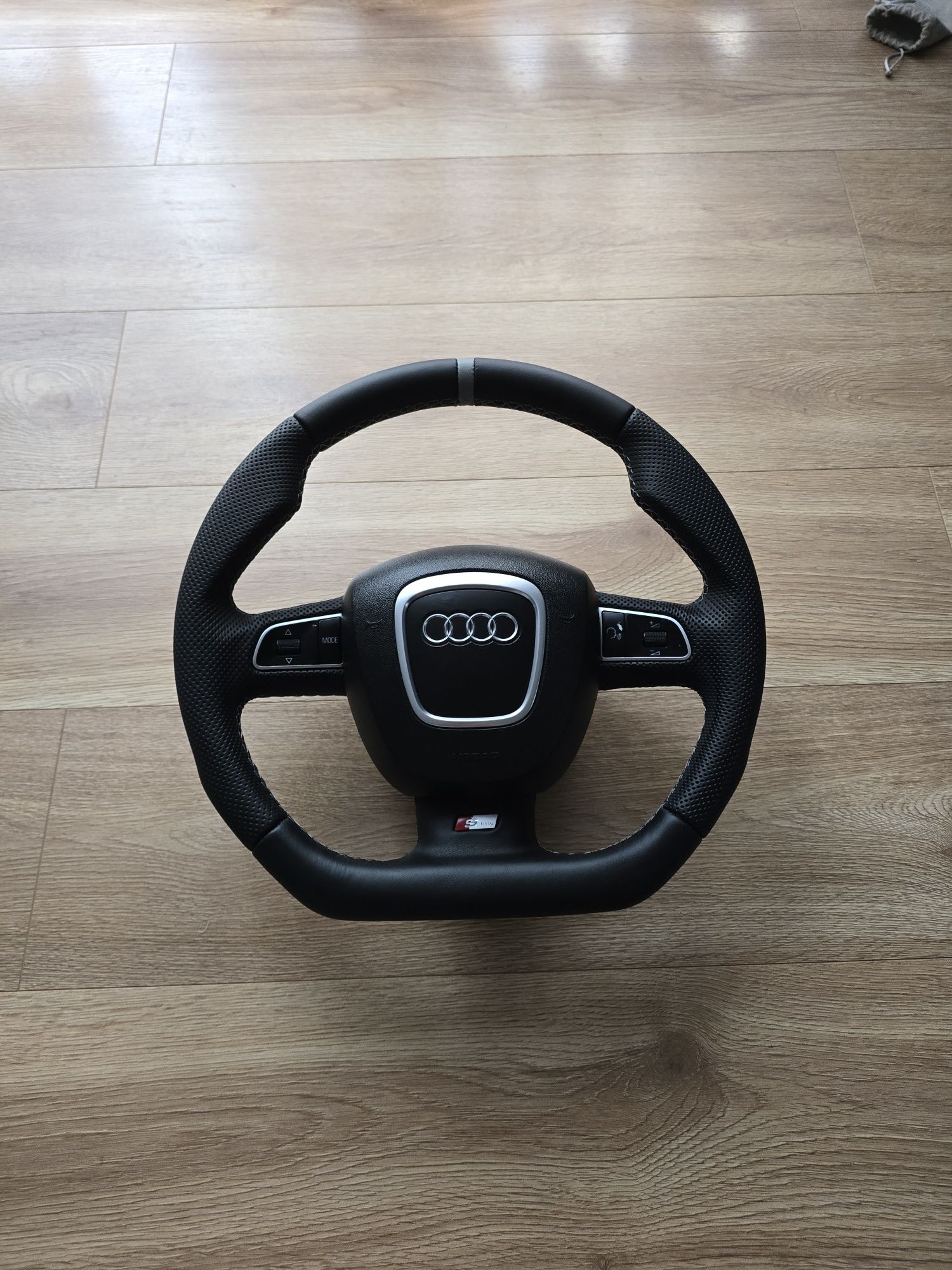 Kierownica + air bag tuning a4 b6 b7 a6 c5 c6 a3 8p a8 a5 PFI car styl