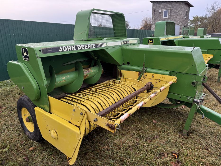 Тюковий Прес Підбирач Пресс подборщик JOHN DEERE 339 (як 330,332,336)