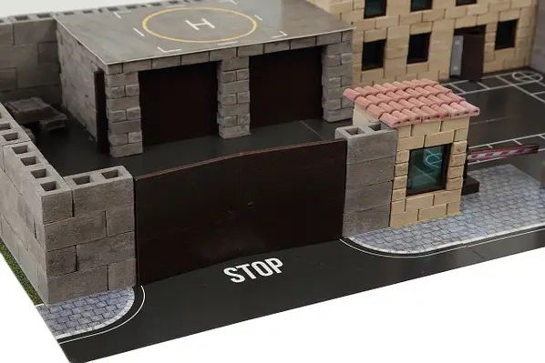 Керамічний конструктор з міні-цеглинок Військова база Wise elk