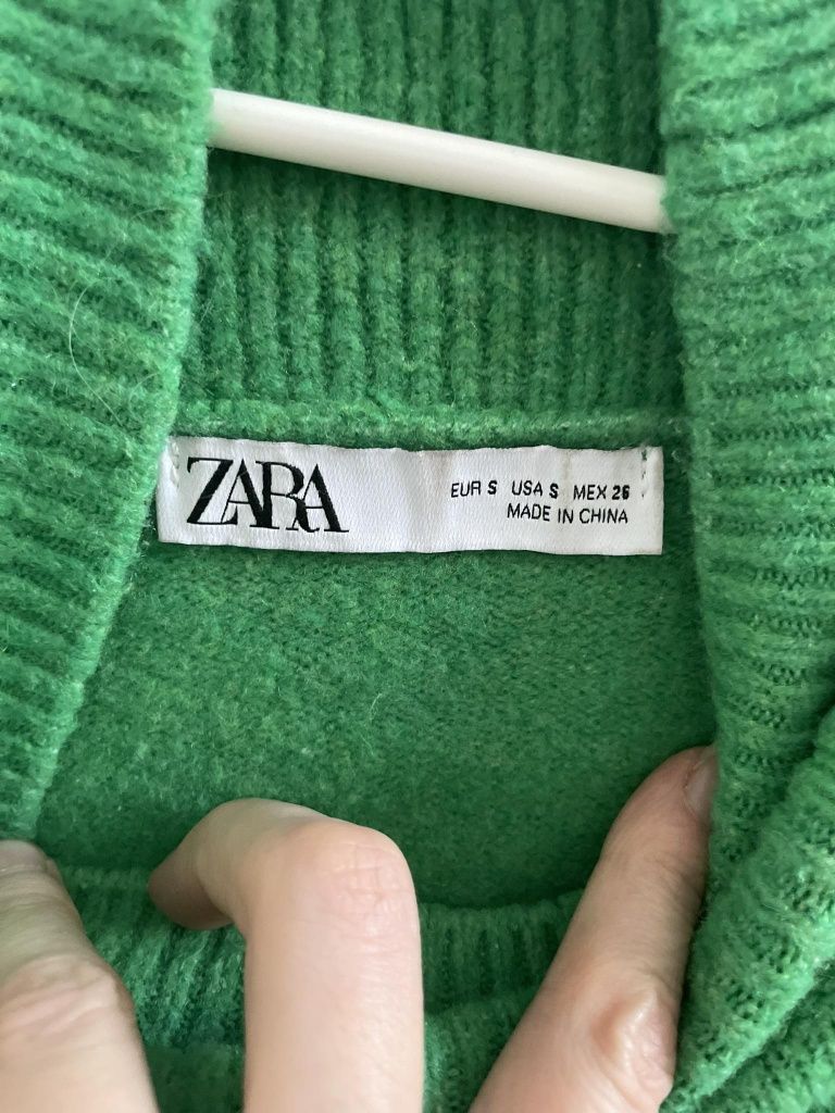 Sweter zielony Zara