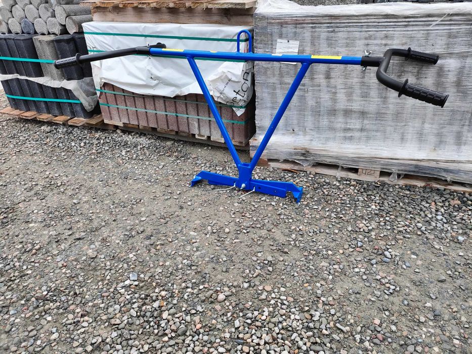 Chwytak do korytek ściekowych krawężników płyt narzędzia brukarskie