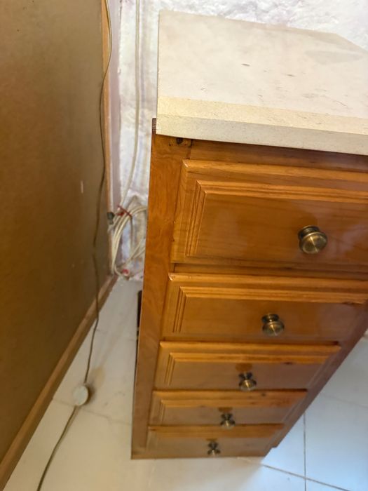 Camiseiro Alto com mármore