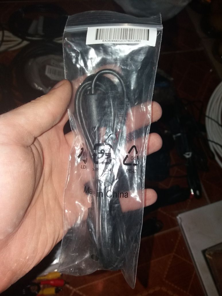 Kable USB, analogowe, cyfrowe