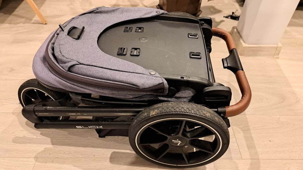 Sprzedam wózek Muuvo Slick