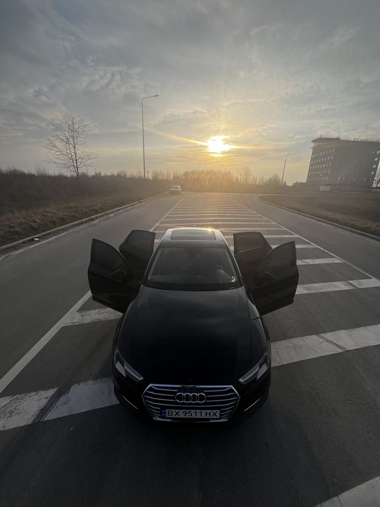 Продам Audi A4 2017