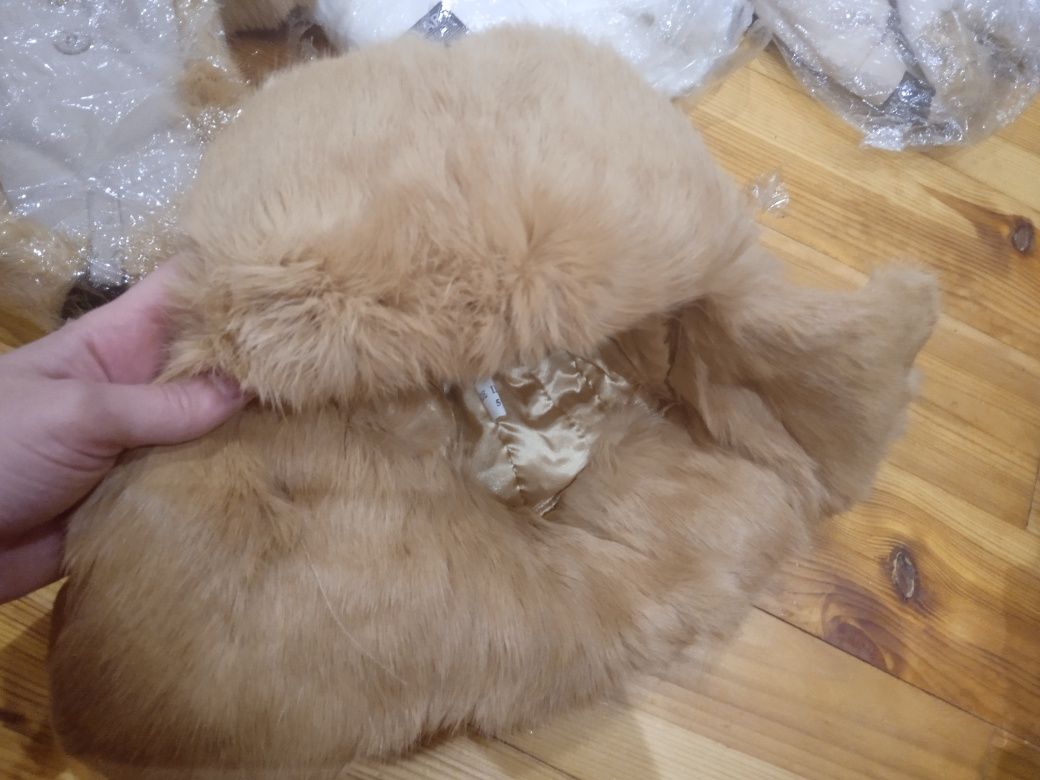Женская шапка с натуральным мехом