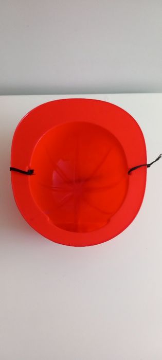 Hełm strażacki zabawkowy