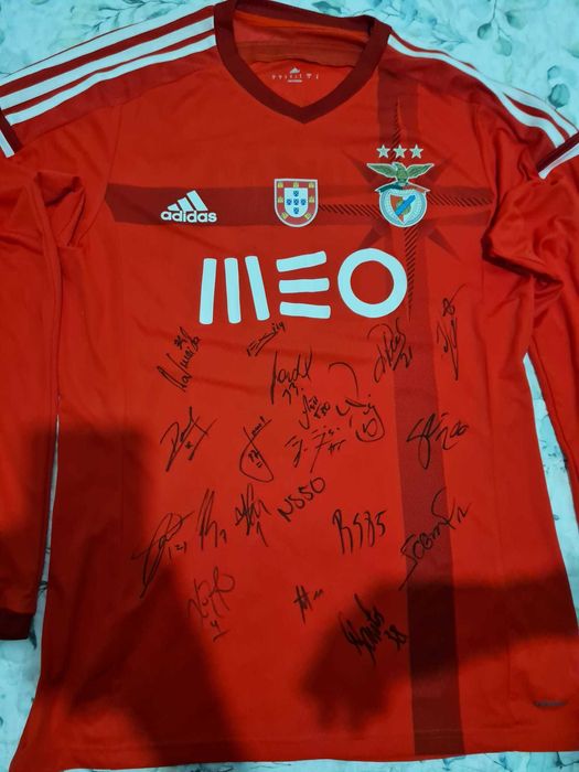 Camisola Benfica autografada época 2013/ 2014