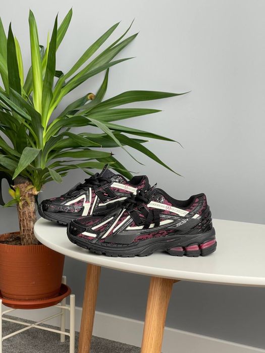 36-45 р кросівки New Balance 1906A Black Dragon Berry Pink