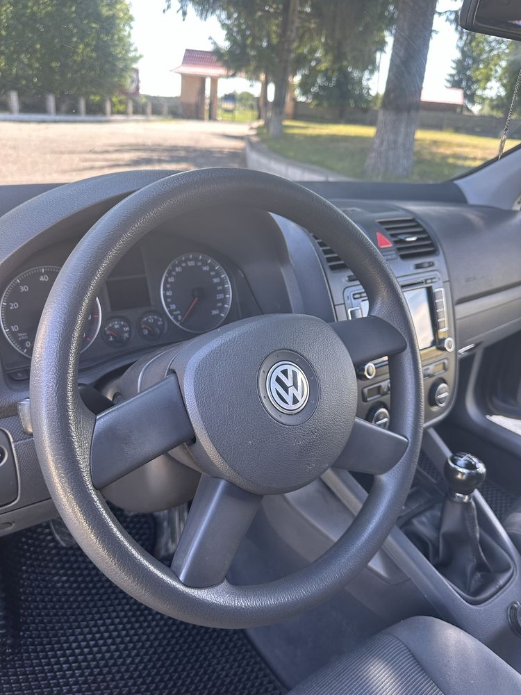 VOLKSWAGEN Golf 5, 1.6 газ/бензин