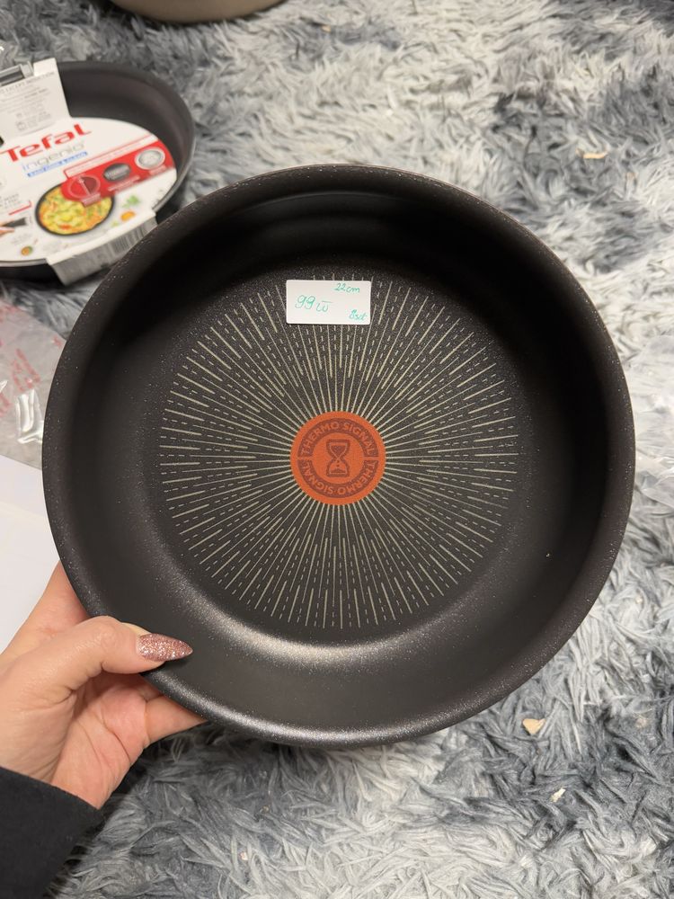 Patelnia Tefal Ingenio 22 cm czerwona + GRATIS!