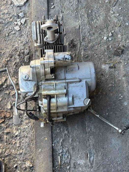 Продам двігатель вайпер актів