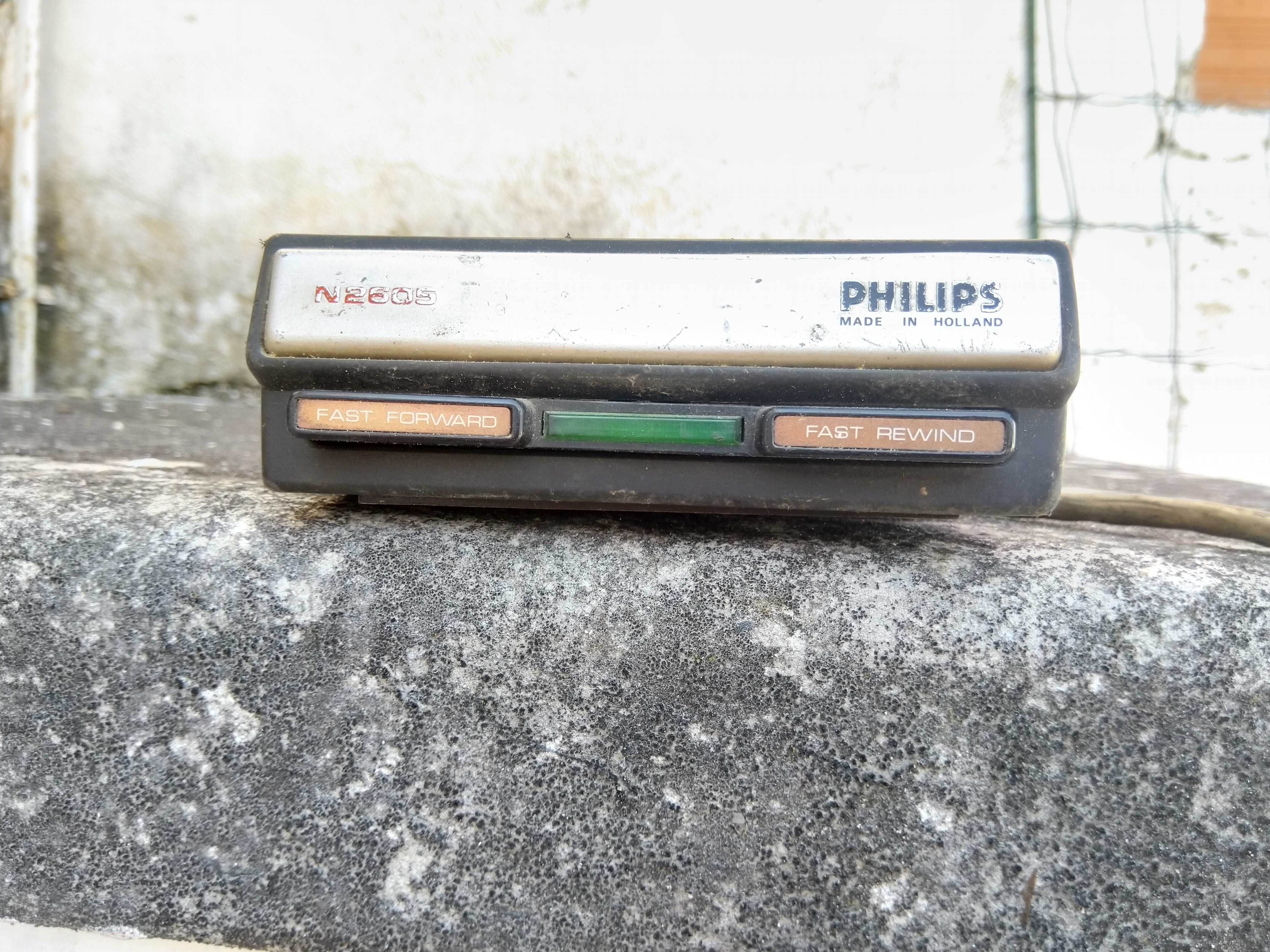 Leitor de cassetes Philips dos anos 70
