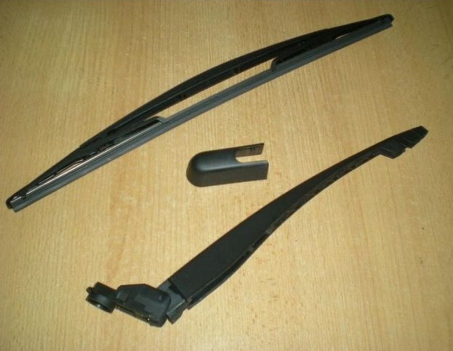 Nowe ramię  wycieraczki  tyl  Opel  Astra  G + pióro  wycieraczek