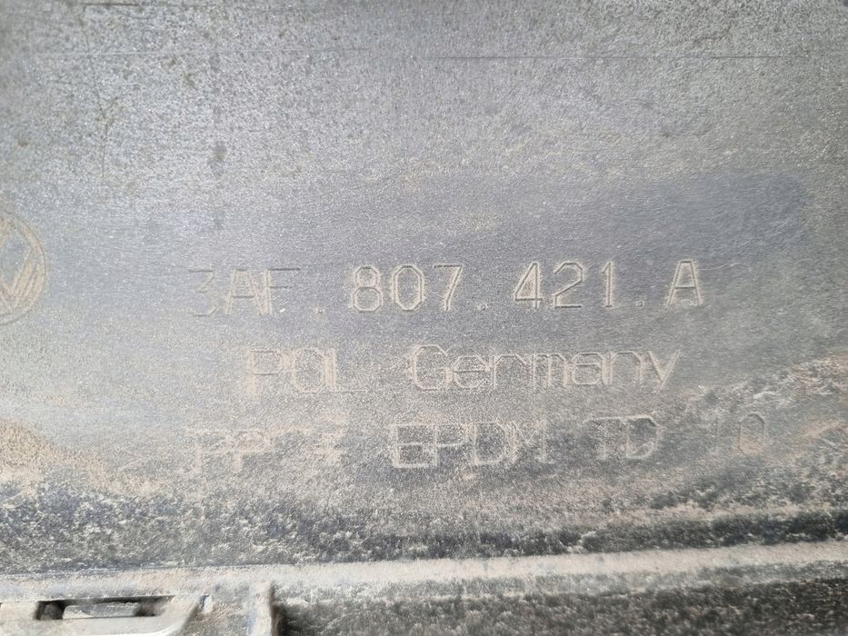 Vw passat b7 kombi highline na chrom zderzak tył