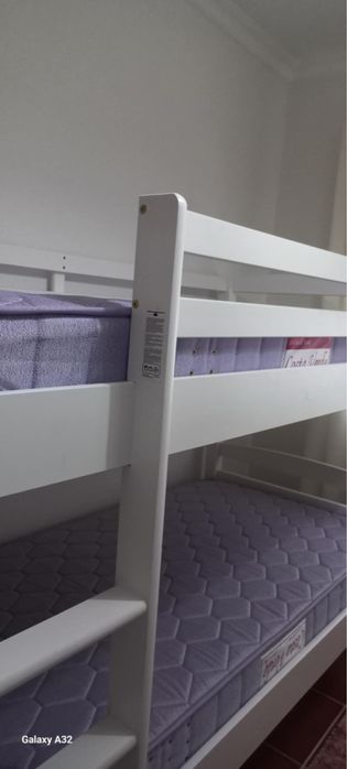 Beliche como novo e colchoes novos