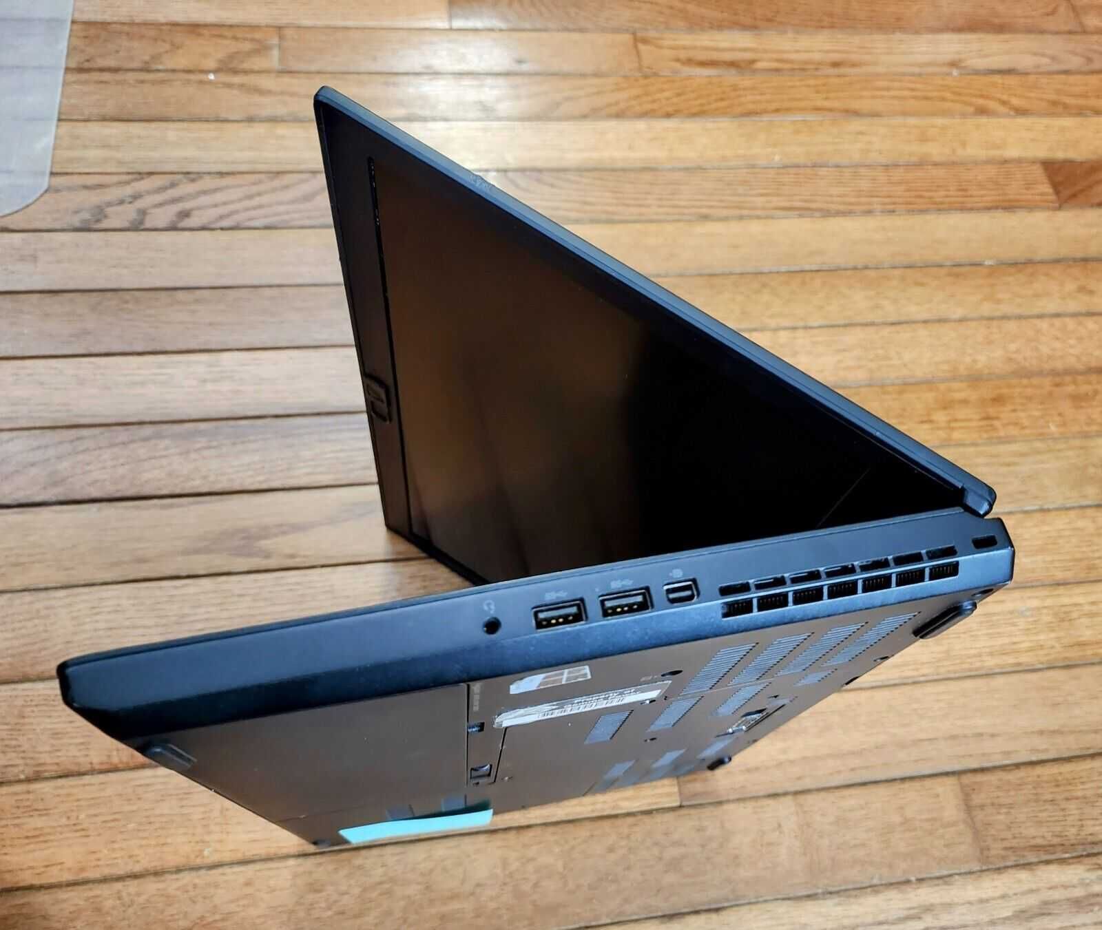 ThinkPad P50 15.6 FHD i7-6700HQ / 16gb ddr4 / 500 ssd / Quadro M1000M