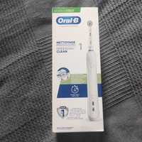 Зубна щітка oral b clean 1