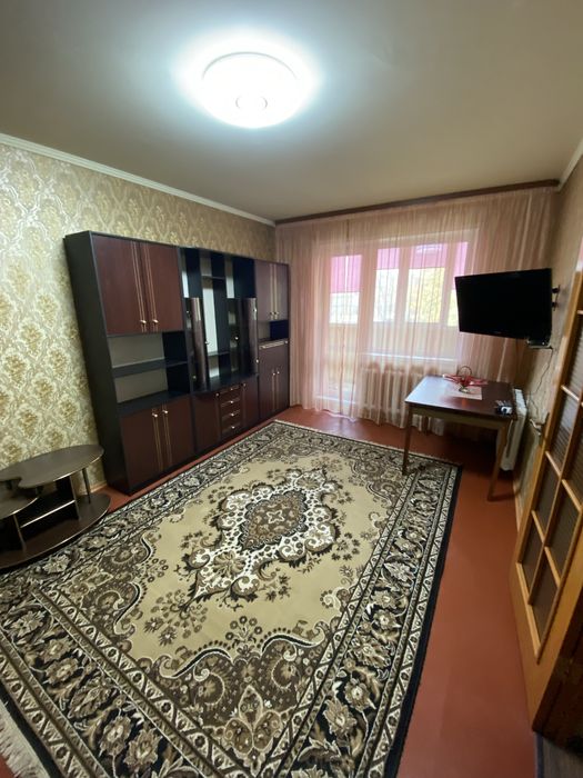 Аренда 3-х ком квартиры Вечерний Бульвар .