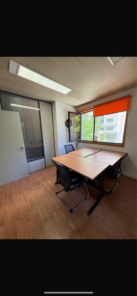 Aluguer sala em escritorio em telheiras