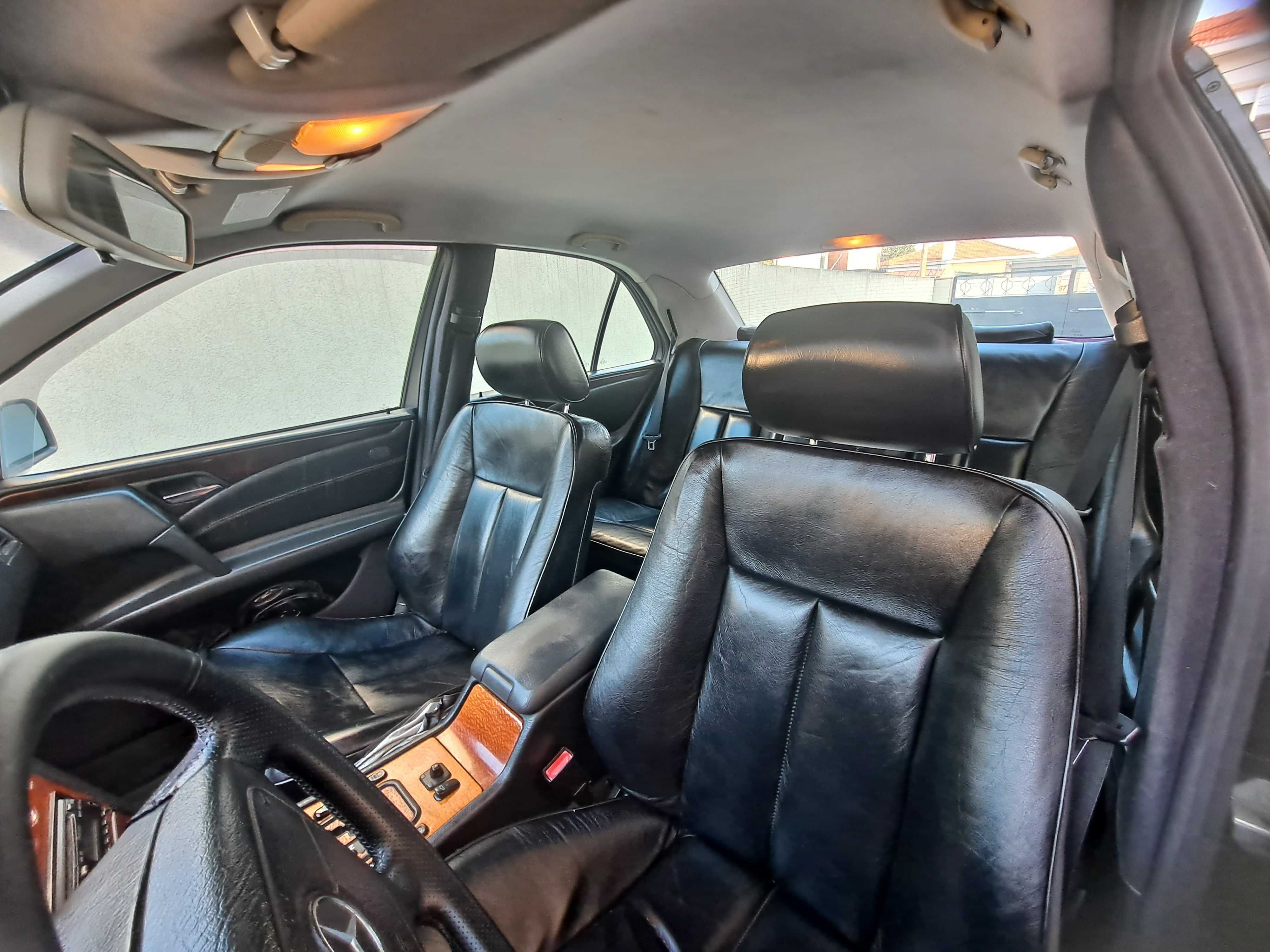 Mercedes E220CDI W210 particular