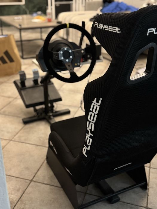 Кокпіт Playseat Evolution PRO - ActiFit