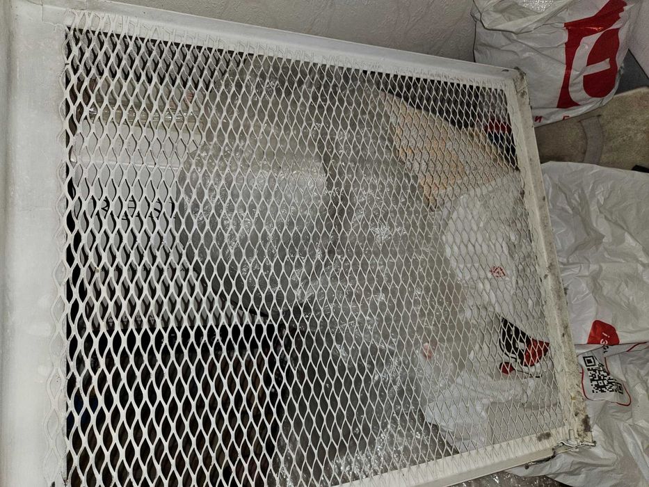 Решітки 1-3 секції металеві декор на чавунні радіатор батареї опалення