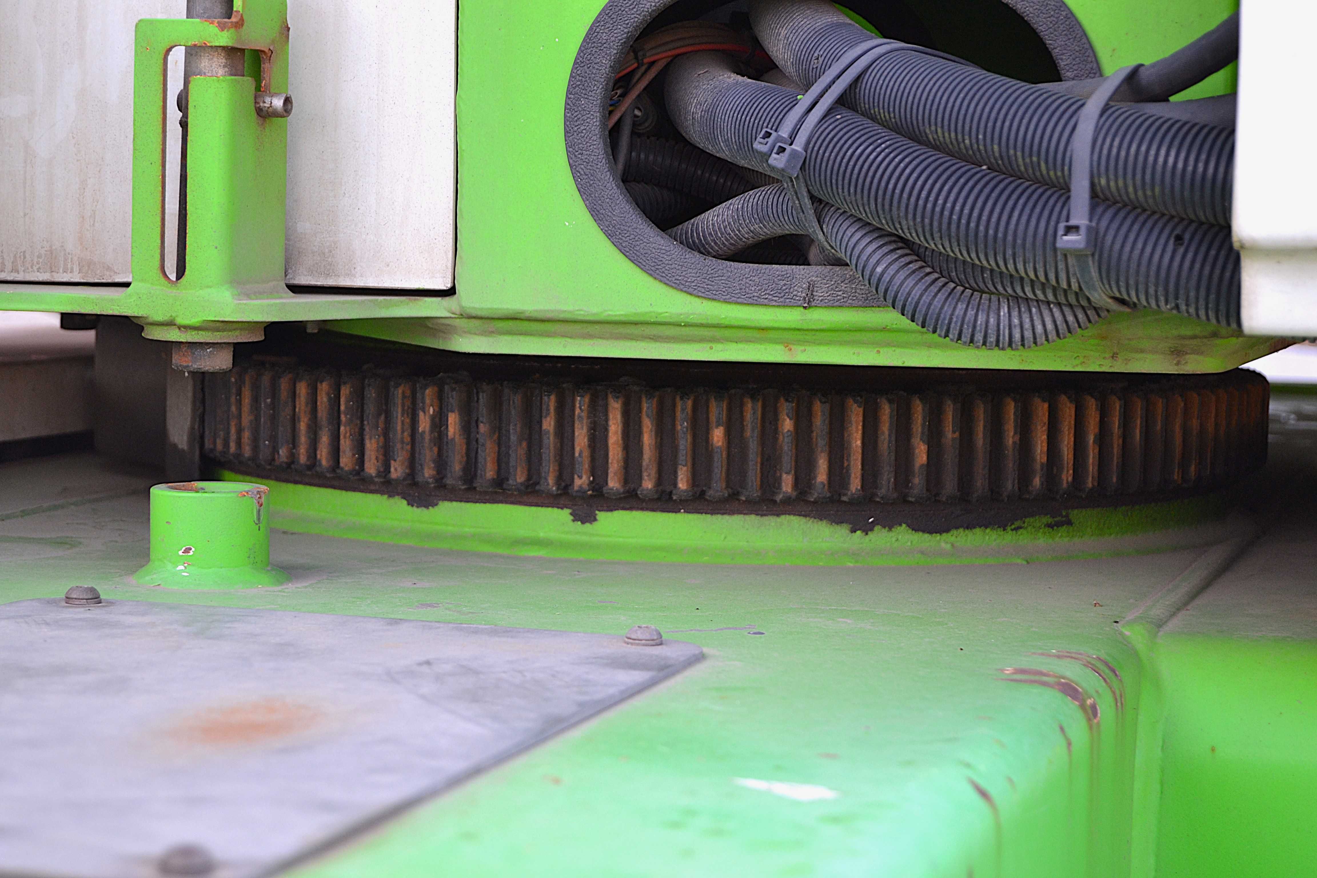 Колінчастий підйомник NIFTYLIFT HR21 HYBRID 21 м (Диз. + Ел.) 2014 р.