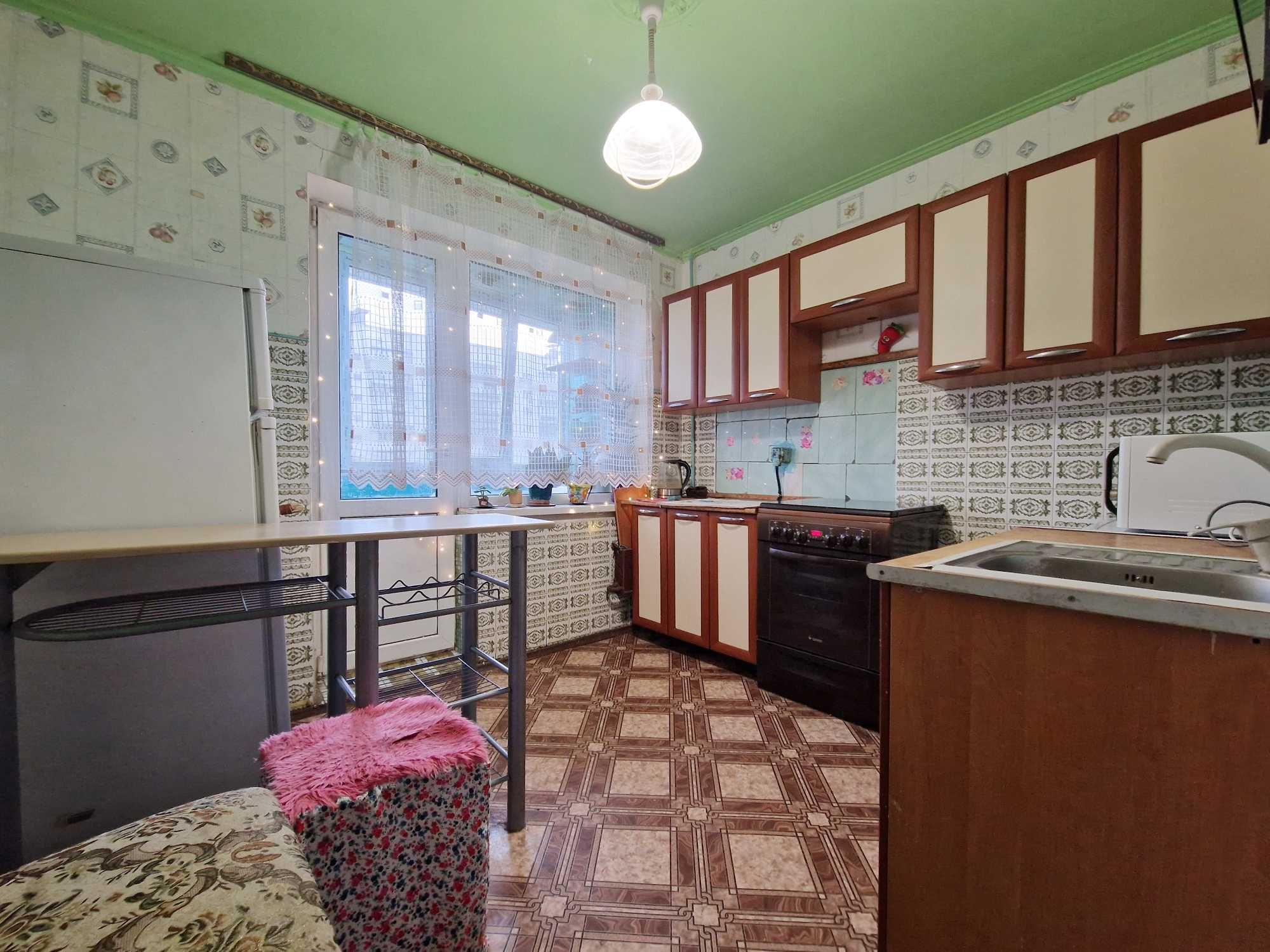 3к квартира на Куліша 15, Лівобережна