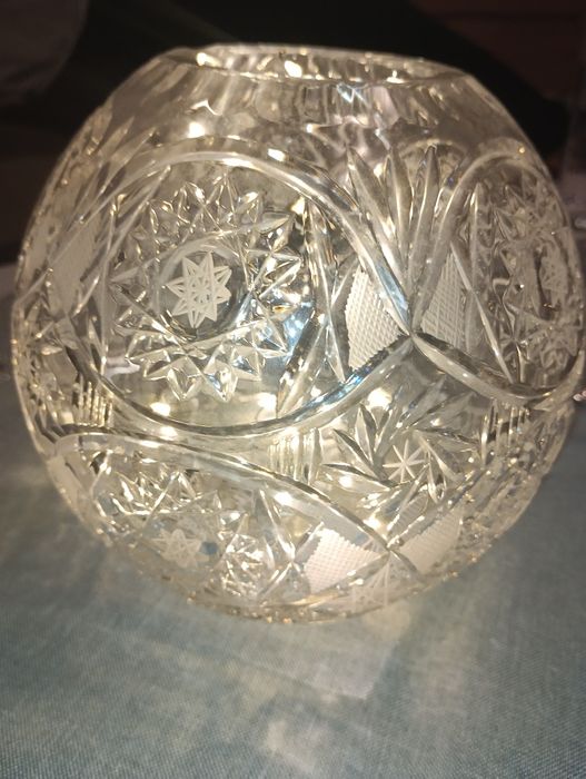 Wazon kryształowy kula